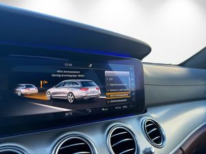 Mercedes E220 bild 18