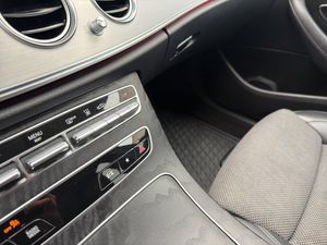 Mercedes E300 bild 15