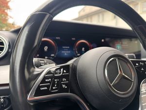 Mercedes E300 bild 17