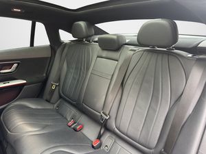 Mercedes EQE350+ bild 11