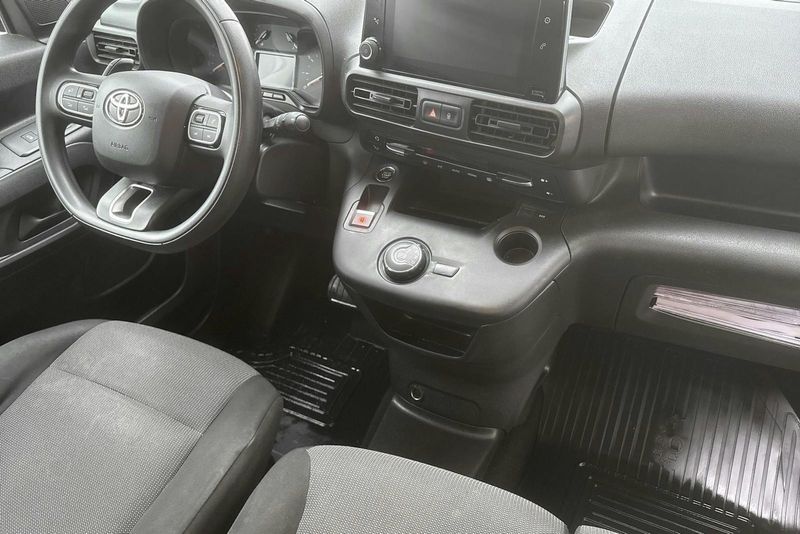 Toyota Proace bild 6