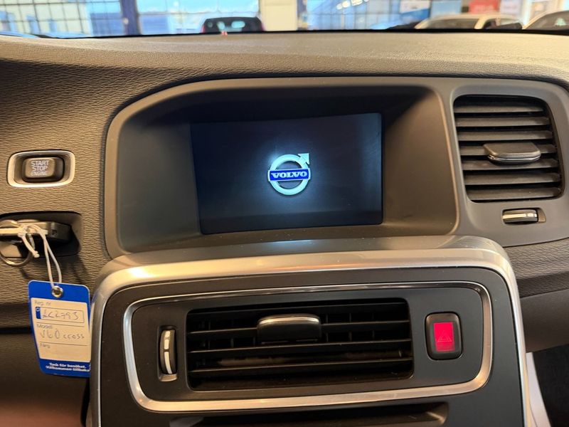 Volvo V60 bild 8