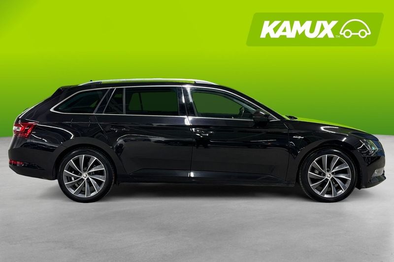 Skoda Superb bild 2