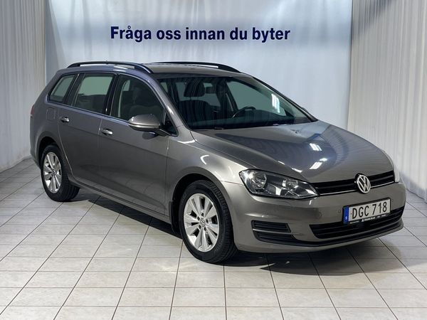 Volkswagen Golf I SPORTKOMBI 1,6TDI AUT DRAG VÄRMARE - 2015