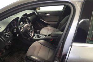 Mercedes A180 bild 11