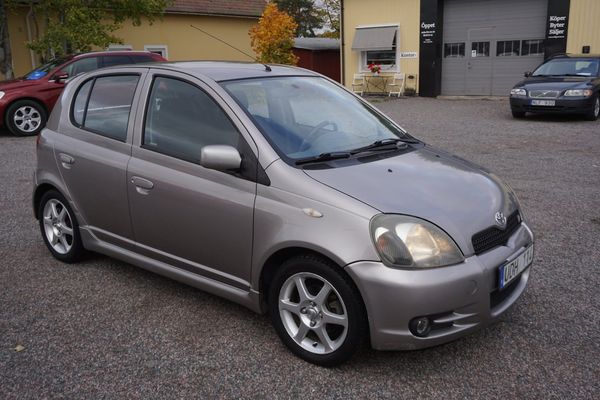Toyota Yaris TS 5-dörrars 1.5 VVT-i 12180mil - 2003