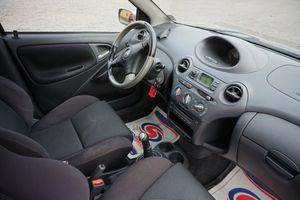 Toyota Yaris bild 5