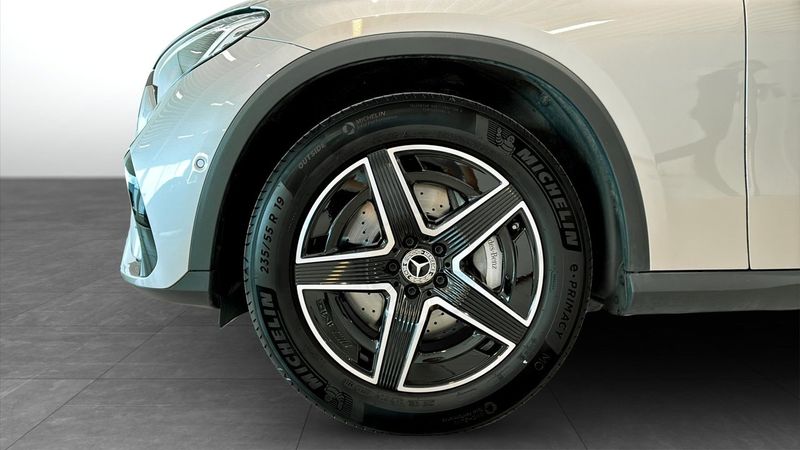 Mercedes GLC200 bild 11