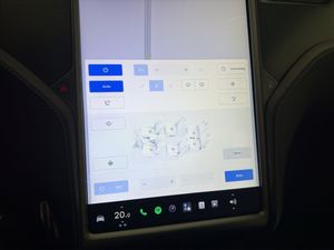 Tesla Model X bild 22
