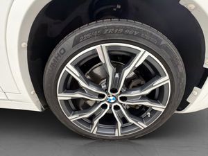 BMW X1 bild 10