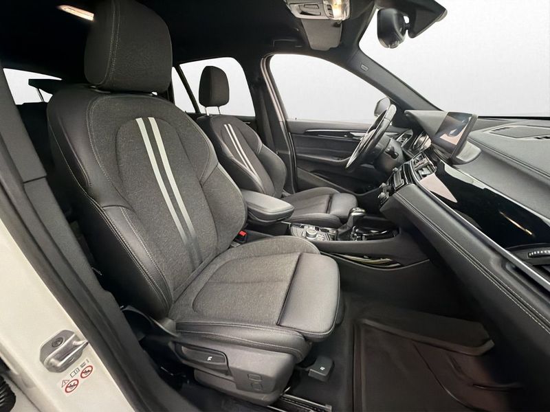 BMW X1 bild 16