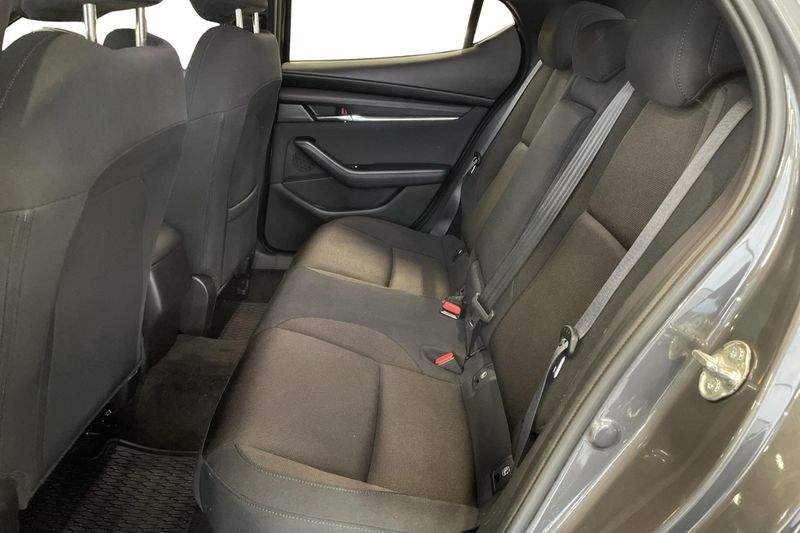 Mazda 3 bild 16