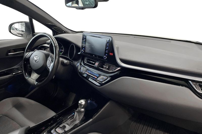 Toyota C-HR bild 15