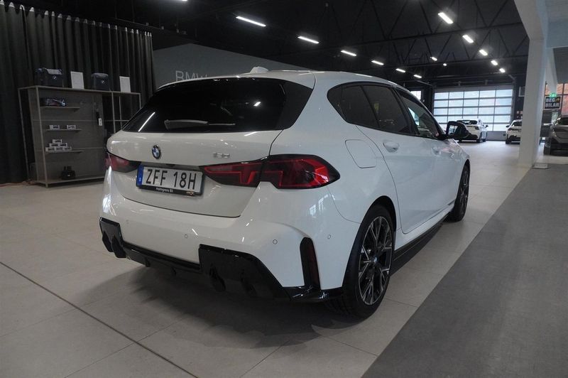 BMW 120 bild 6