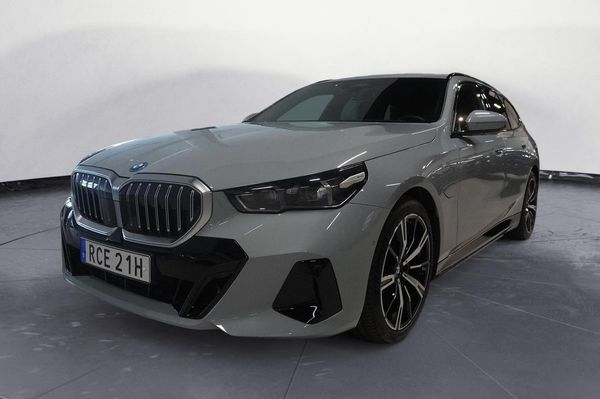 BMW 530 e xDrive Touring M Sport Business Edition Innovation Drag - 2026
