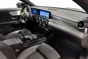 Mercedes CLA180 bild 11