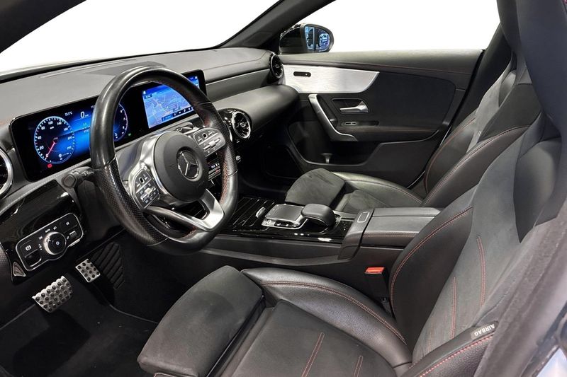 Mercedes CLA180 bild 9