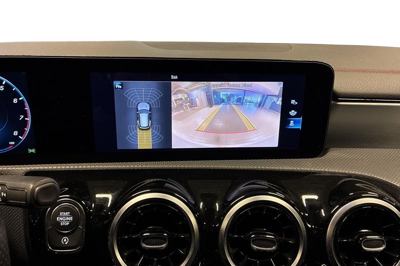 Mercedes CLA180 bild 19