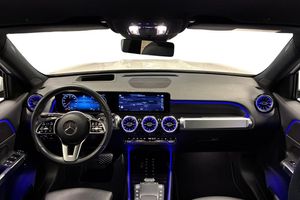 Mercedes EQB250+ bild 10