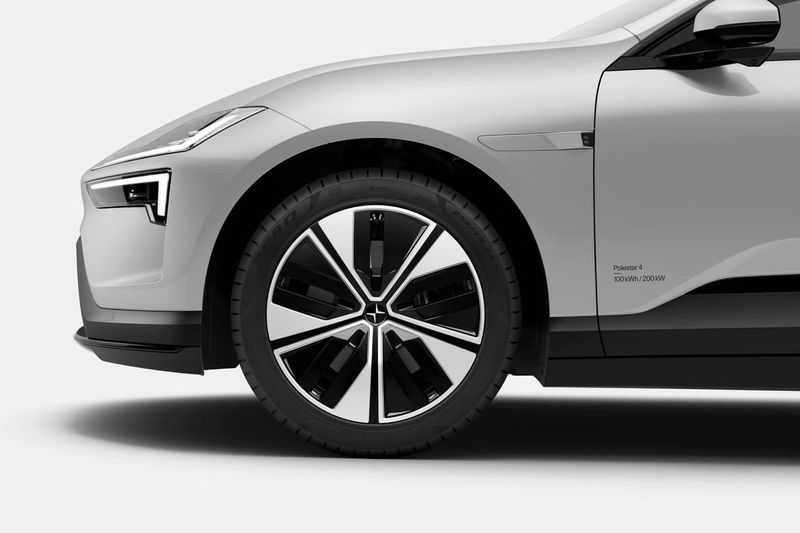 Polestar 4 bild 10