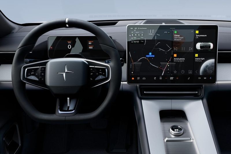 Polestar 4 bild 12