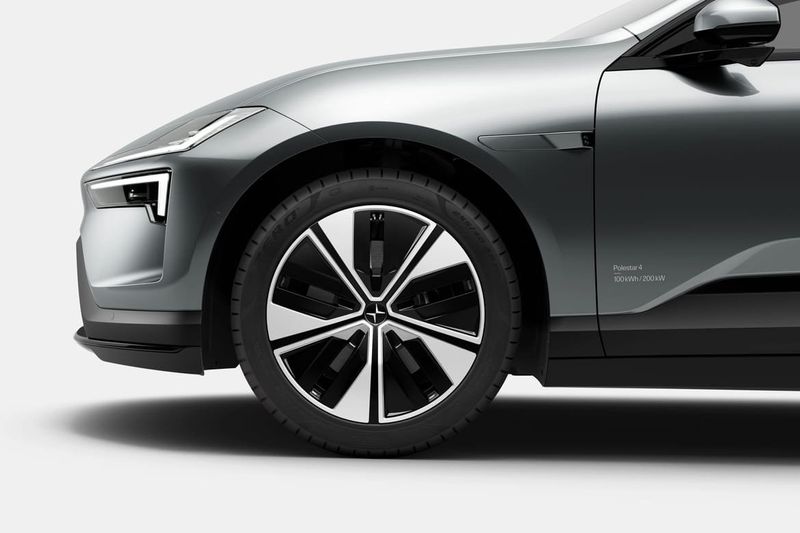 Polestar 4 bild 10
