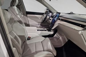 Volvo EX90 bild 10