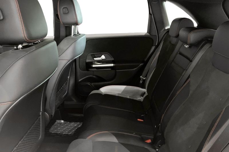 Mercedes B180 bild 10