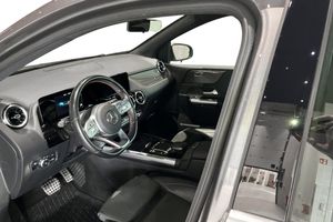 Mercedes B180 bild 11