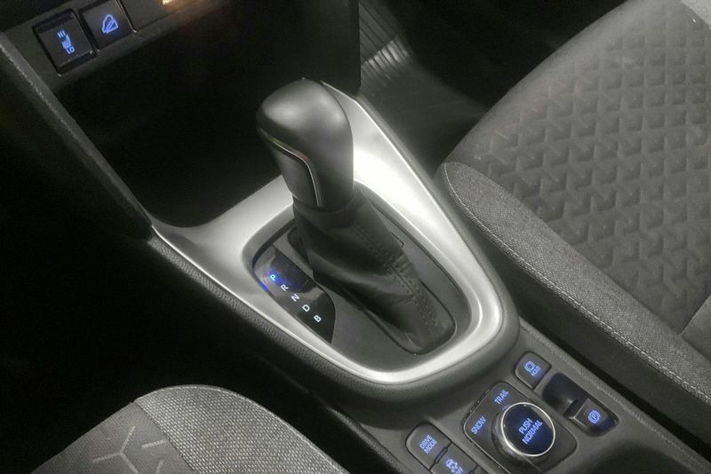 Toyota Yaris bild 12