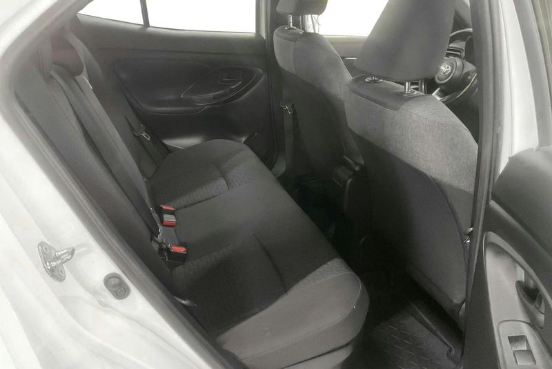 Toyota Yaris bild 8