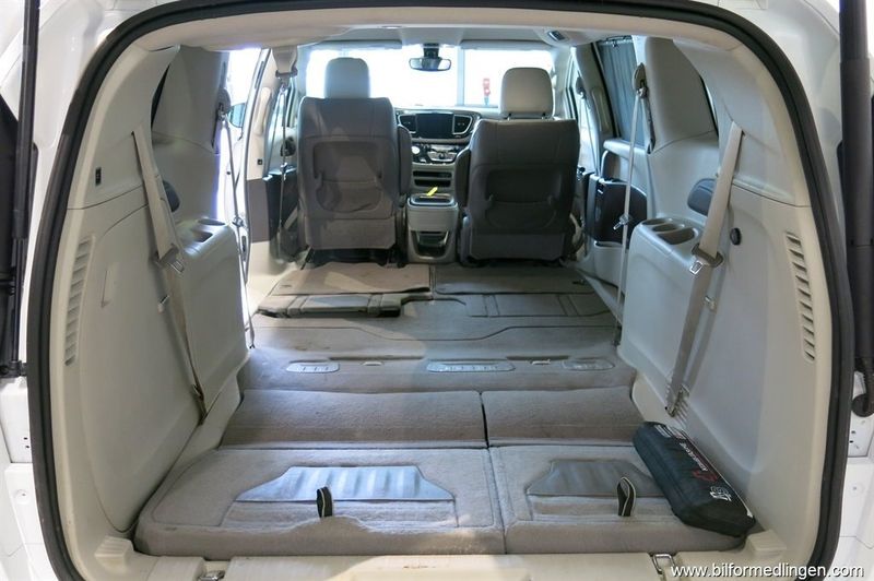 Chrysler Pacifica bild 19