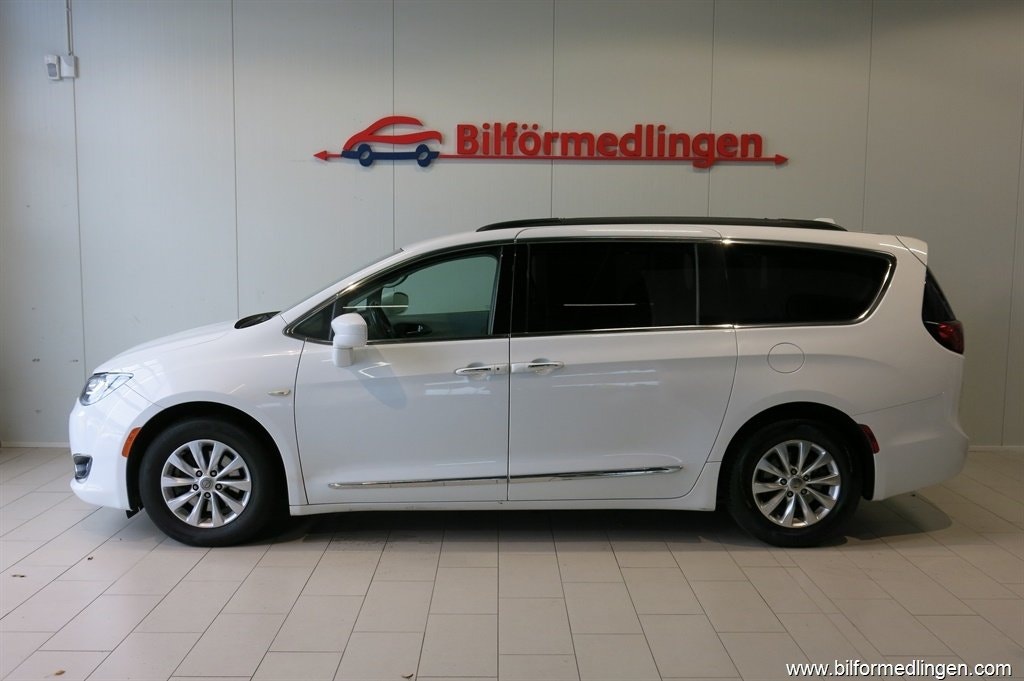 Chrysler Pacifica