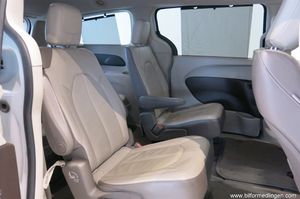 Chrysler Pacifica bild 7