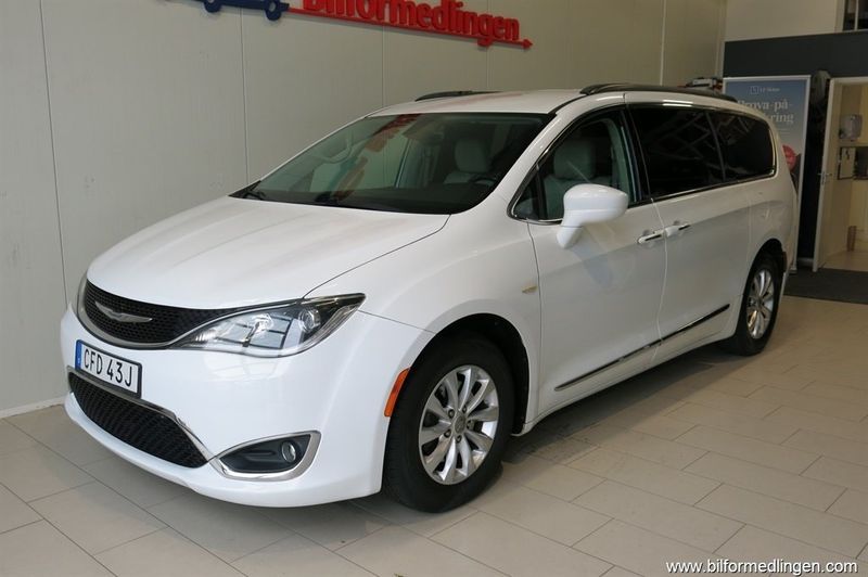 Chrysler Pacifica bild 3