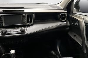 Toyota RAV4 bild 15