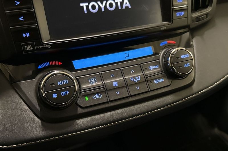 Toyota RAV4 bild 21