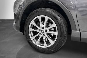 Toyota RAV4 bild 24