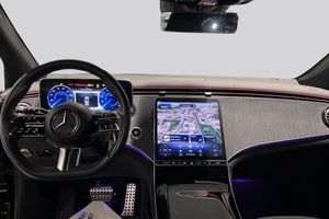 Mercedes EQE350 SUV bild 7