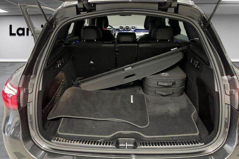 Mercedes GLC300 bild 13