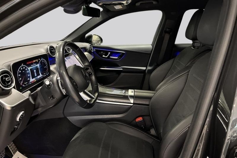 Mercedes GLC300 bild 8