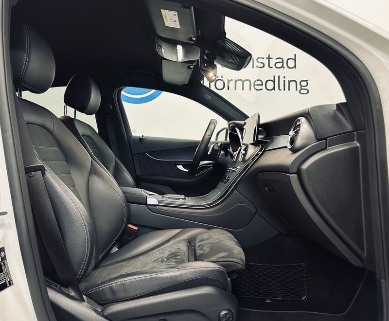 Mercedes GLC220 bild 9