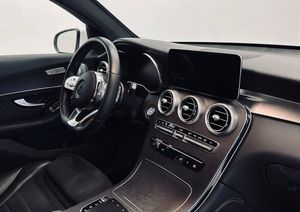 Mercedes GLC220 bild 10