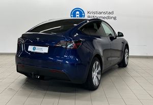 Tesla Model Y bild 8