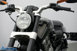 Harley-Davidson V-Rod Muscle bild 21