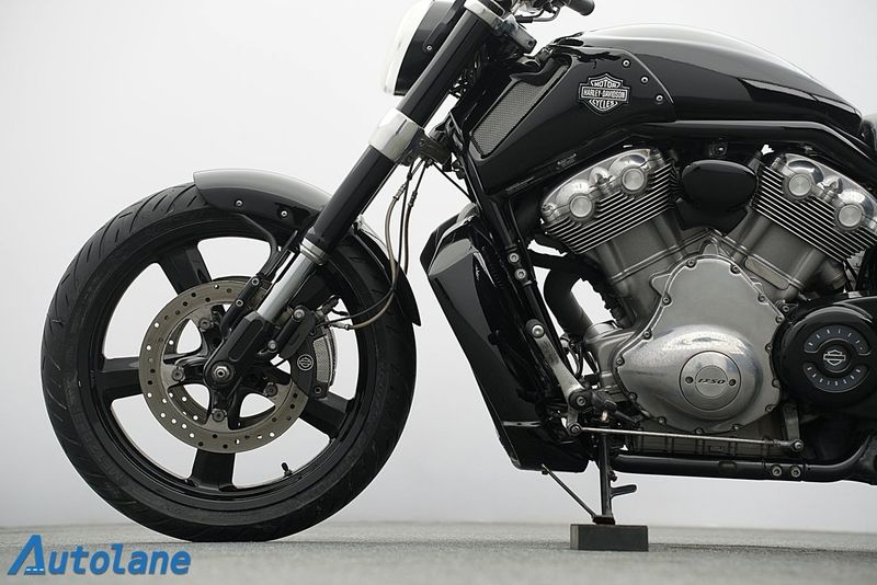 Harley-Davidson V-Rod Muscle bild 13