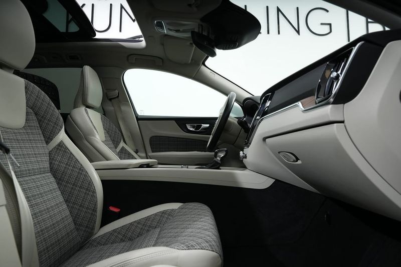 Volvo V60 bild 15