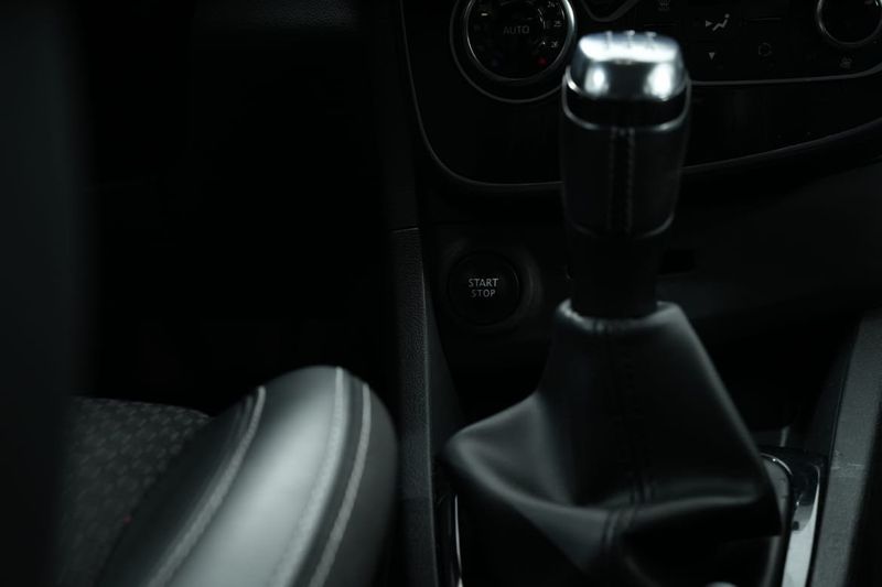 Renault Clio bild 17
