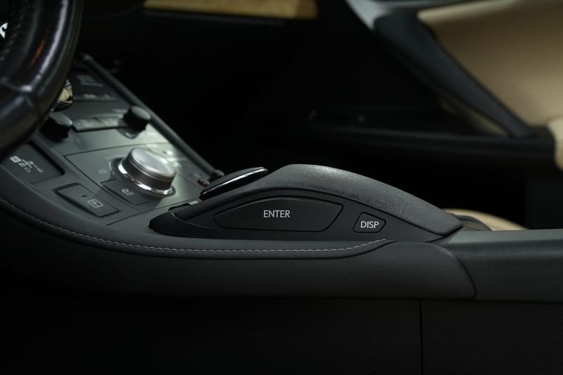 Lexus CT bild 21