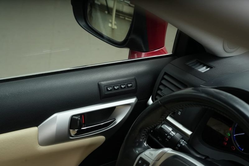 Lexus CT bild 17